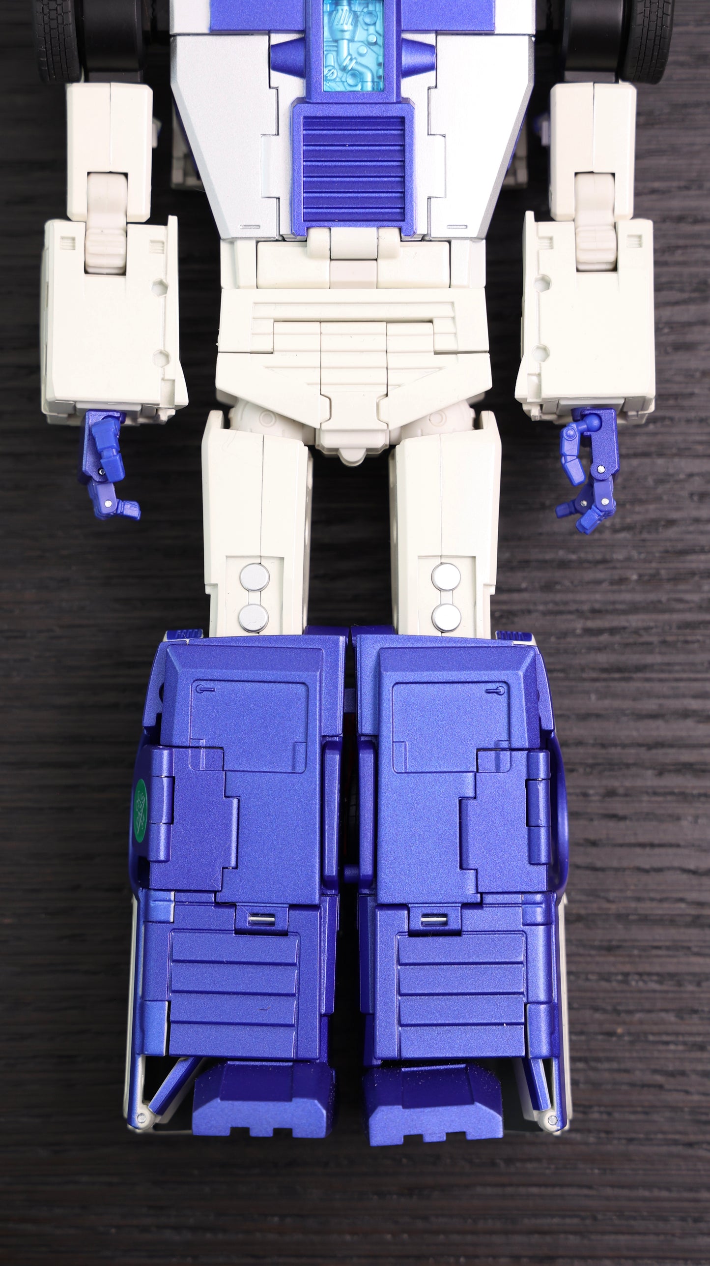 Fans Toys FT-31C Spoiler (Masterpiece Breakdown) Transformer | Pre-Owned