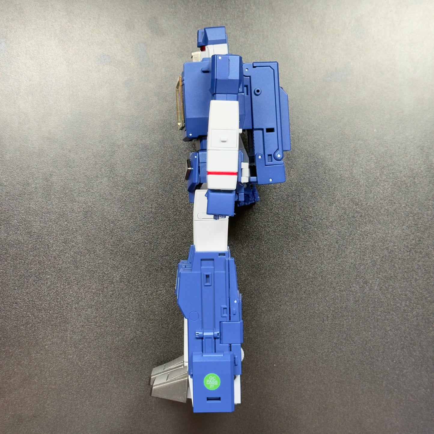 Robot Paradise RP-01 Acoustic Wave (Soundwave) Fans Toys Masterpiece Scale Figure | Pre-Owned