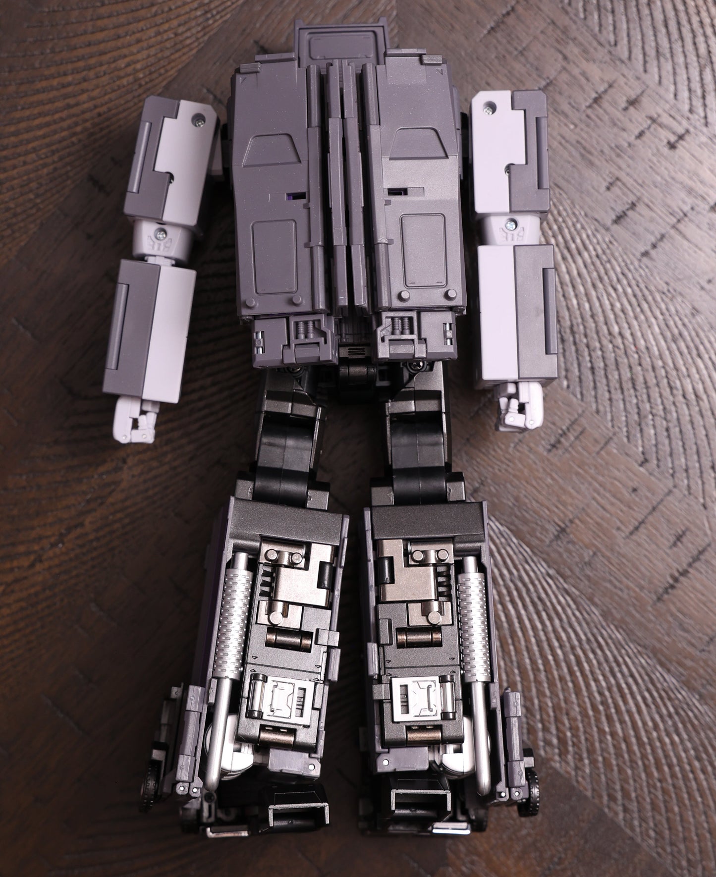 Fans Toys FT-31A FT31A Roadking (Masterpiece Motormaster) | Pre-Owned