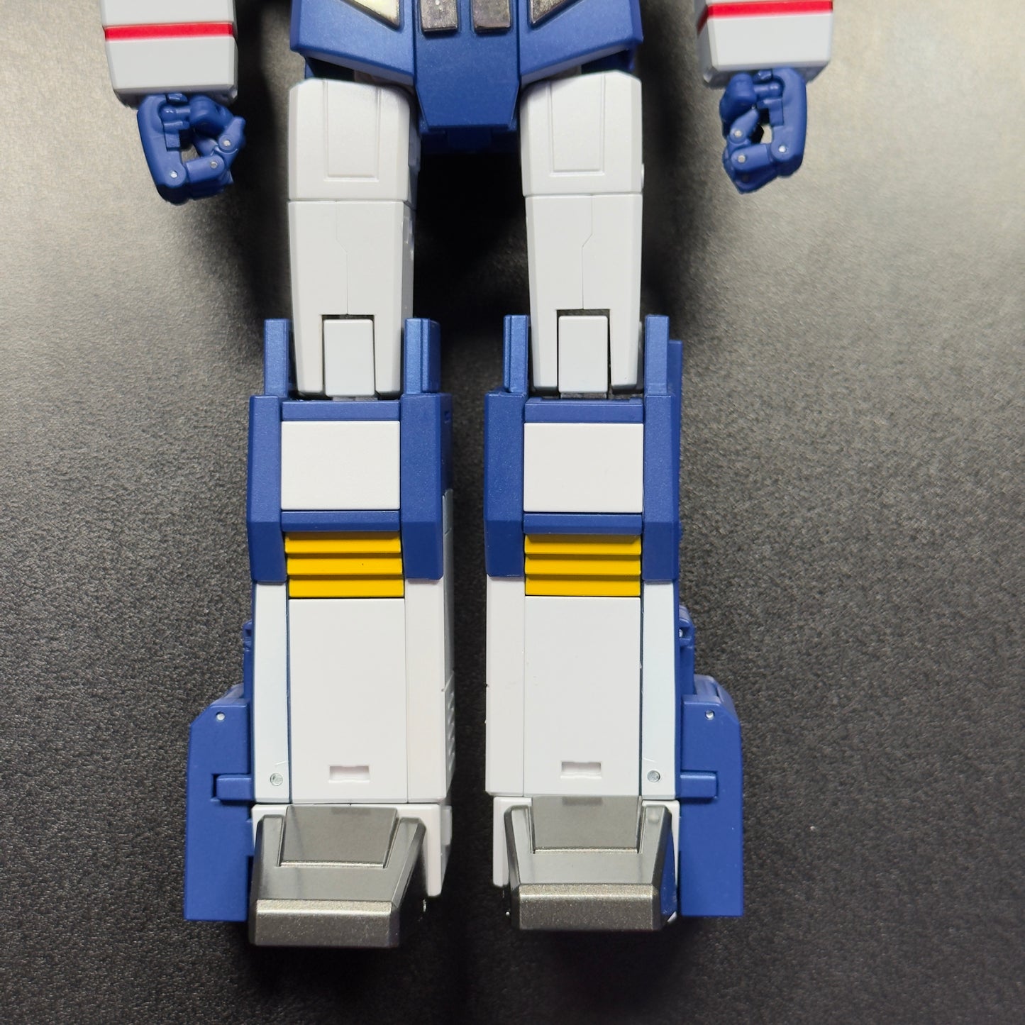 Robot Paradise RP-01 Acoustic Wave (Soundwave) Fans Toys Masterpiece Scale Figure | Pre-Owned