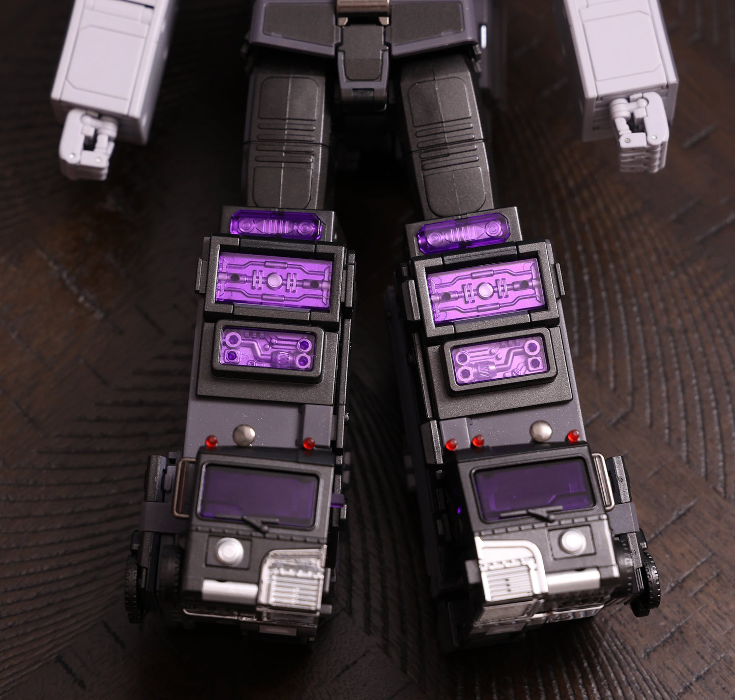 Fans Toys FT-31A FT31A Roadking (Masterpiece Motormaster) | Pre-Owned