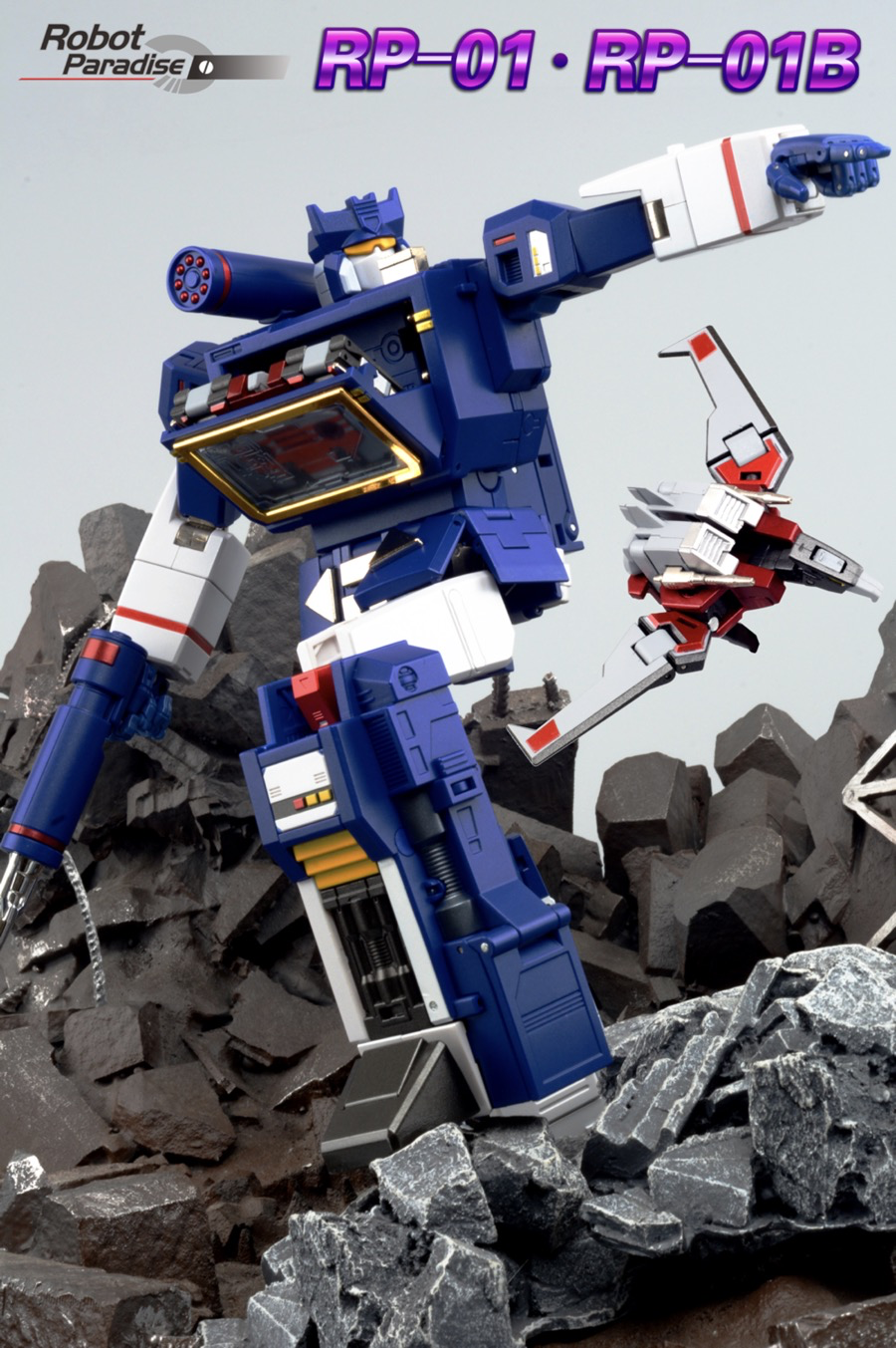 Robot Paradise RP-01 Acoustic Wave (Soundwave) Fans Toys Masterpiece Scale Figure | Pre-Owned