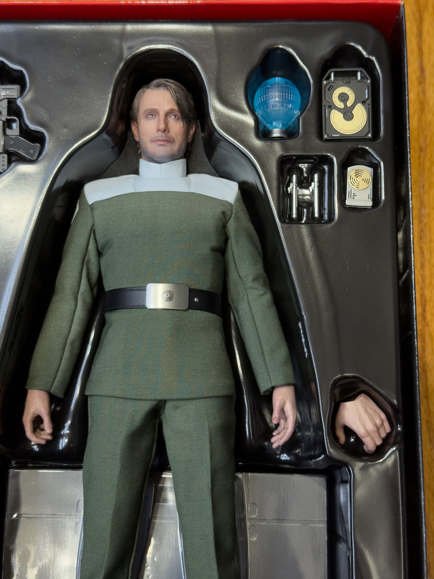 Hot Toys Galen Erso MMS775 (Japan Exclusive) | Pre-Owned
