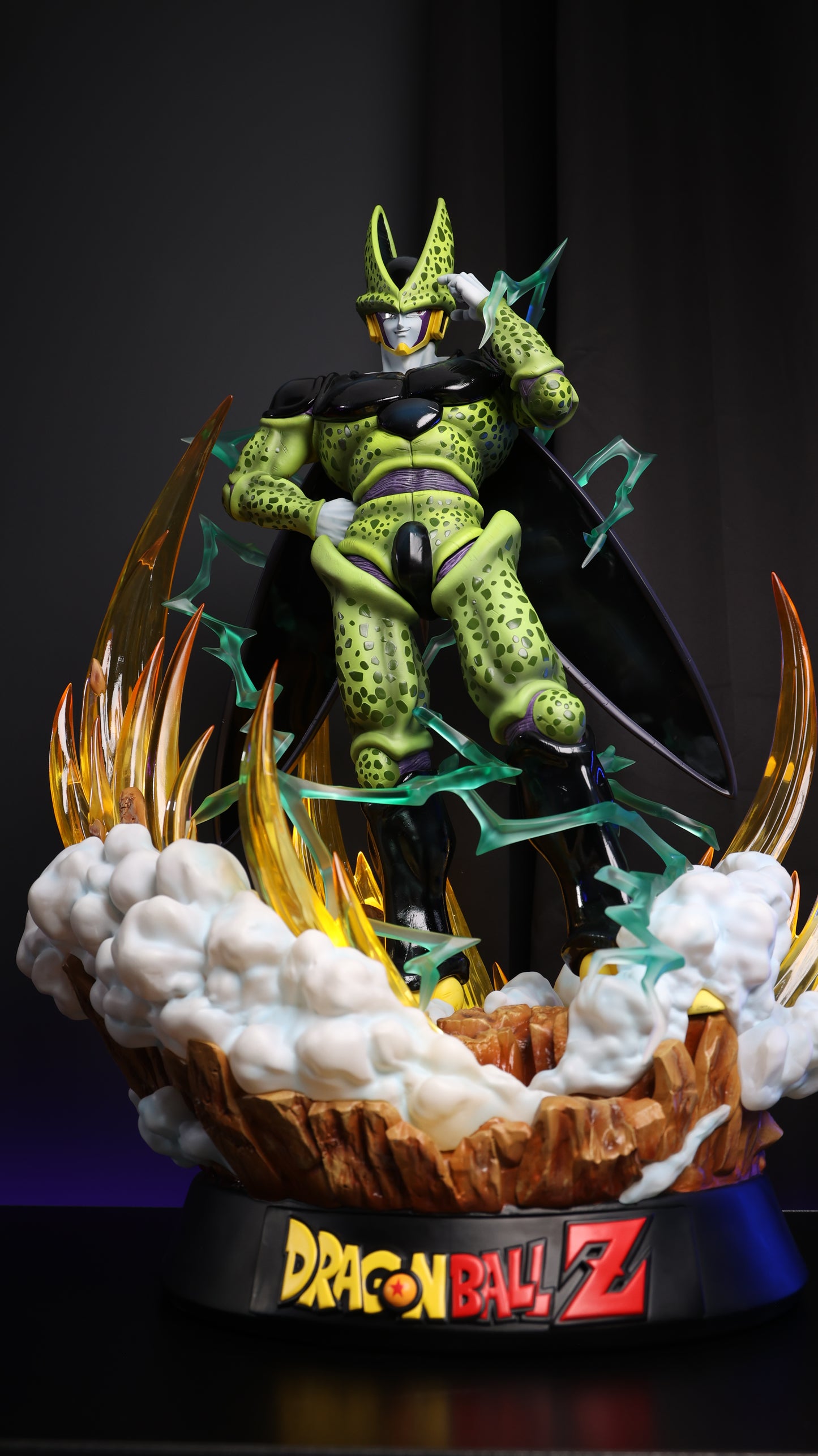 Infinity Studio Dragon Ball Z Perfect Cell 1/4 Scale Statue | Pre-Owned